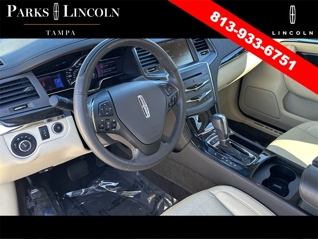 2013 Lincoln MKS Base