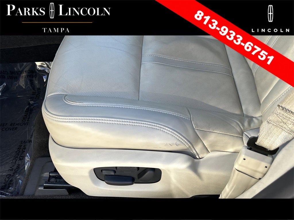2013 Lincoln MKS Base