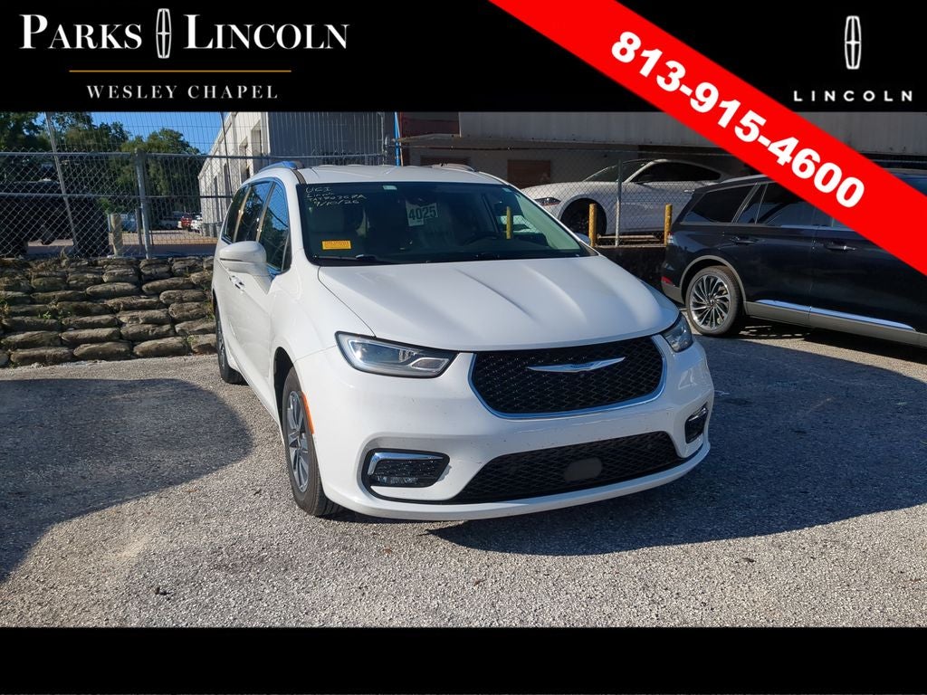 2021 Chrysler Pacifica Hybrid Touring L