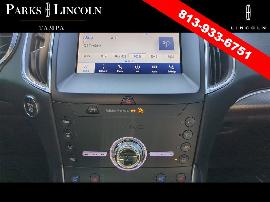 2020 Ford Edge Titanium