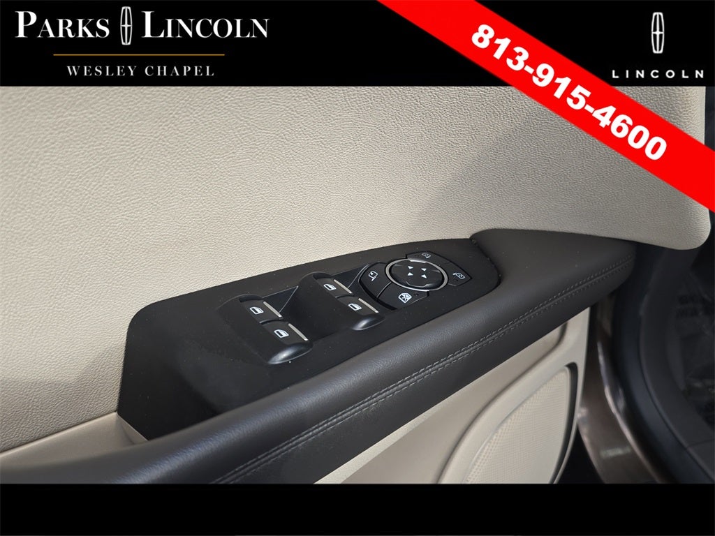 2019 Lincoln Nautilus Select