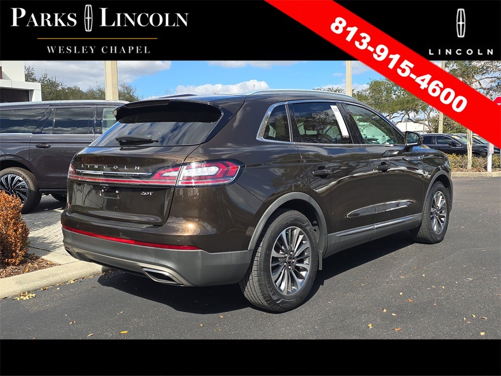 2019 Lincoln Nautilus Select