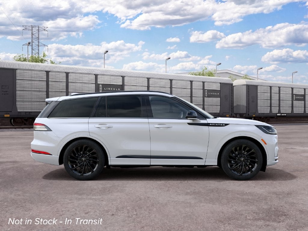 2027 Lincoln Aviator Reserve