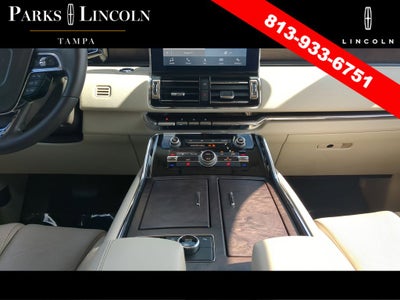 2018 Lincoln Navigator Select