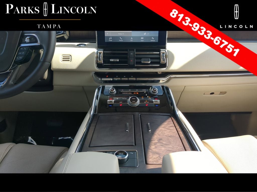 2018 Lincoln Navigator Select