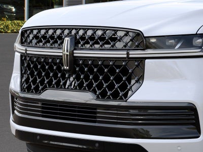 2027 Lincoln Navigator Reserve