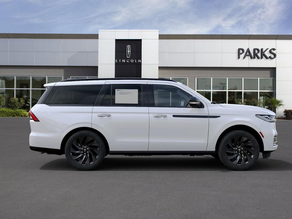 2027 Lincoln Navigator Reserve