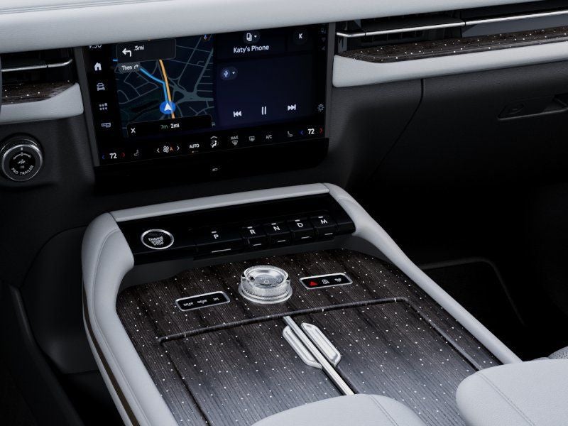 2027 Lincoln Navigator Black Label InTransit