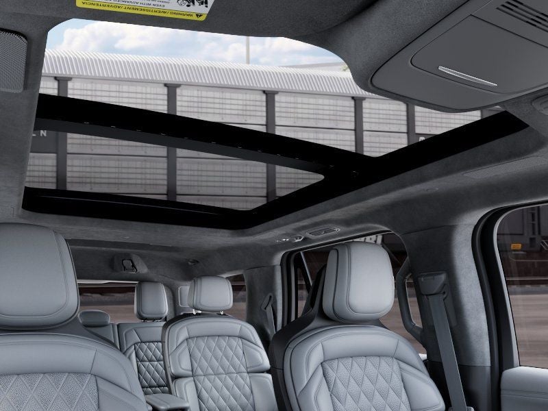 2027 Lincoln Navigator Black Label InTransit
