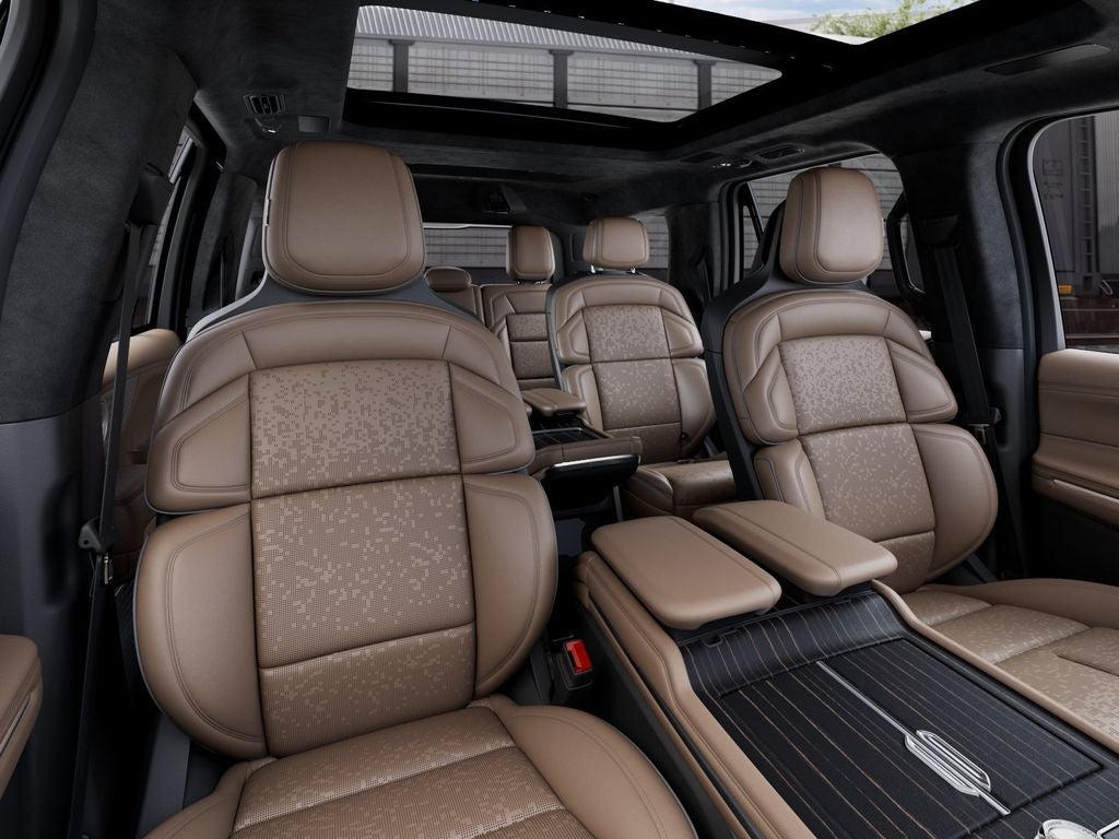 2027 Lincoln Navigator Black Label InTransit