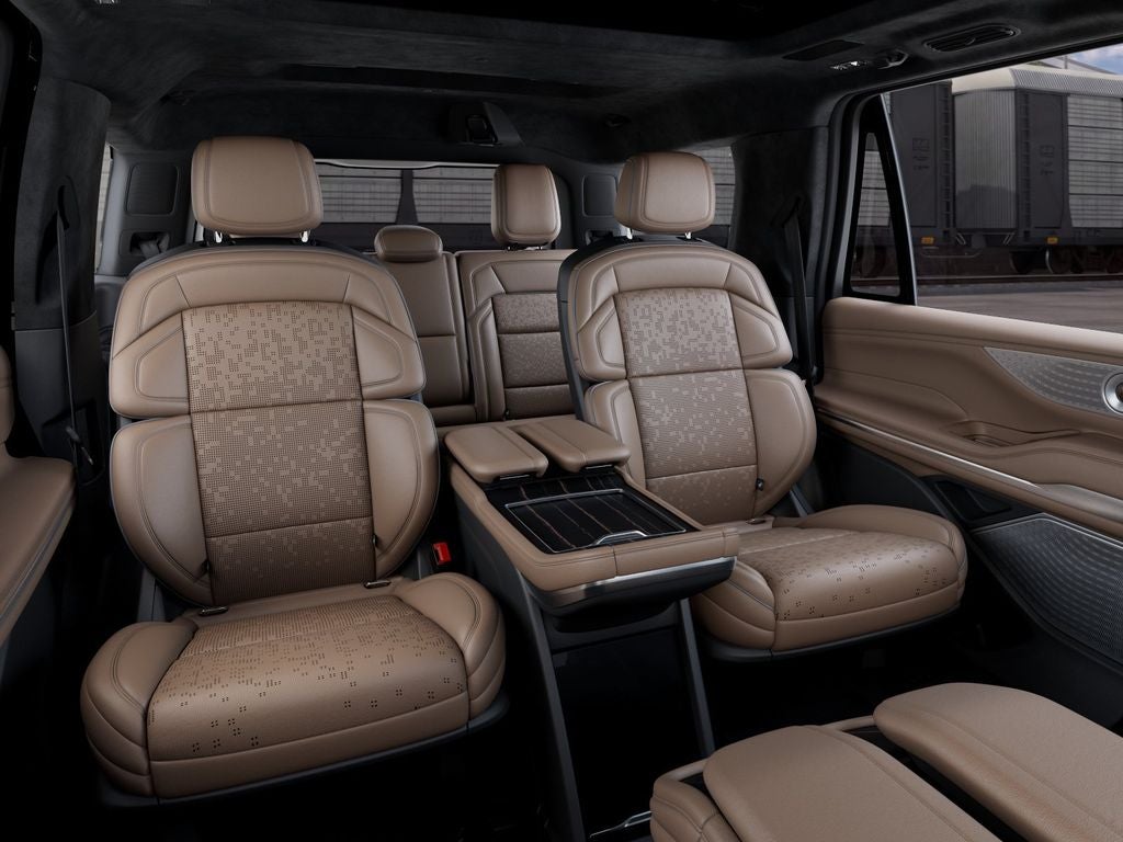 2027 Lincoln Navigator Black Label InTransit