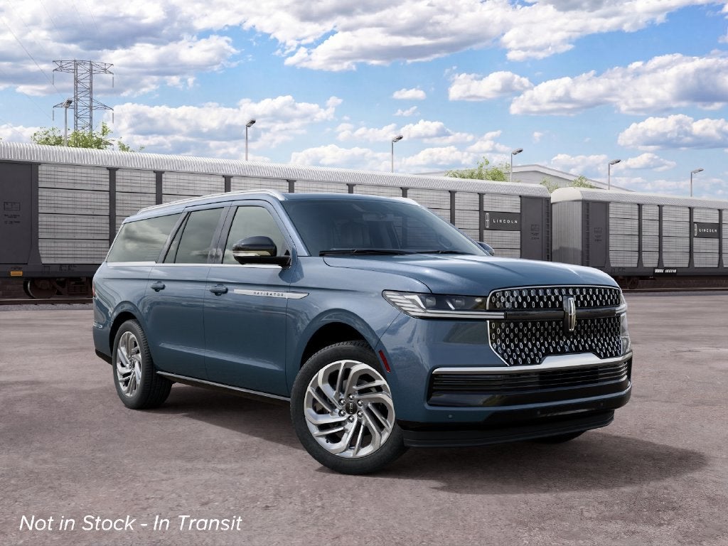 2027 Lincoln Navigator L Reserve