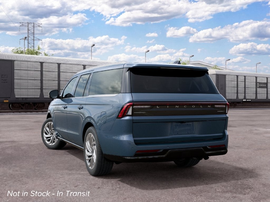 2027 Lincoln Navigator L Reserve