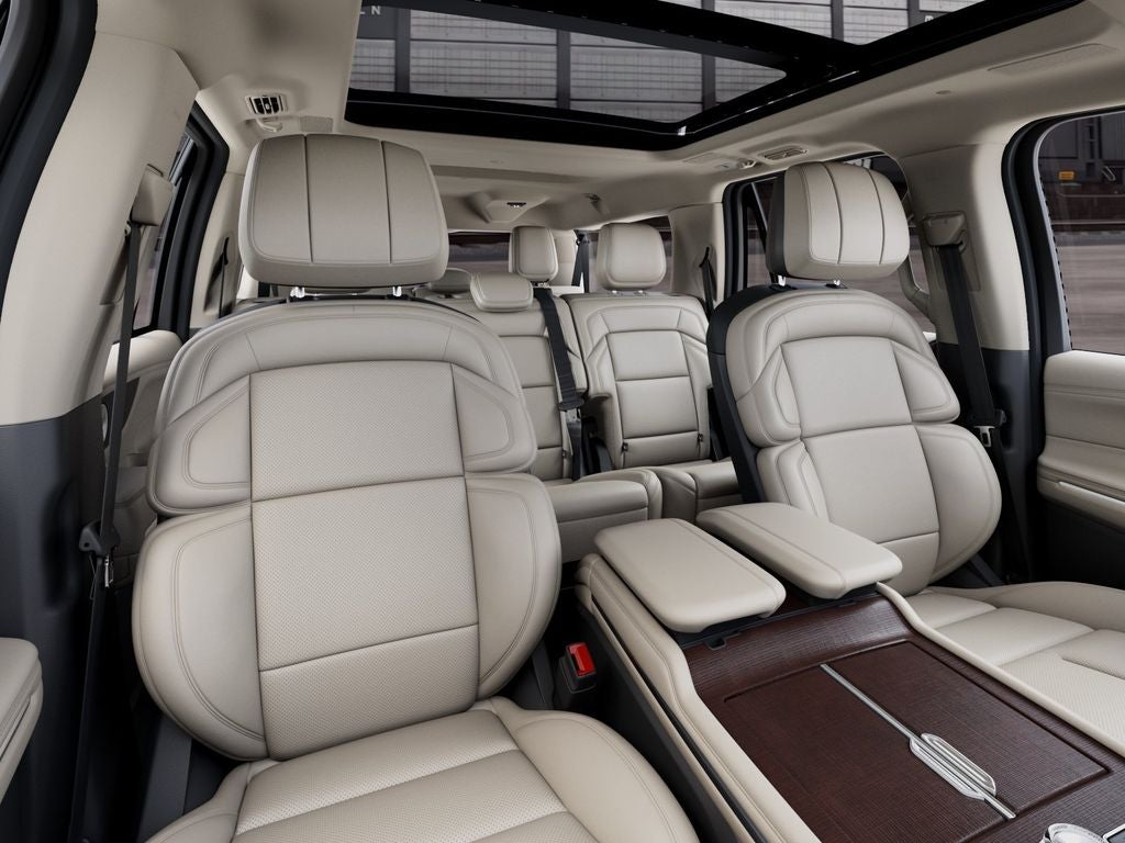 2027 Lincoln Navigator L Reserve