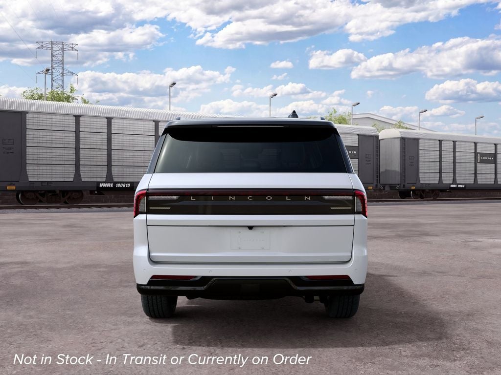 2027 Lincoln Navigator L Black Label InTransit