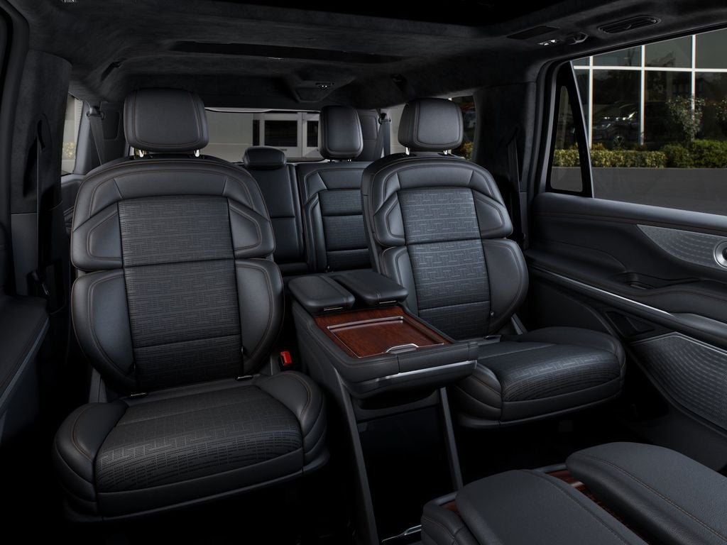 2027 Lincoln Navigator L Black Label