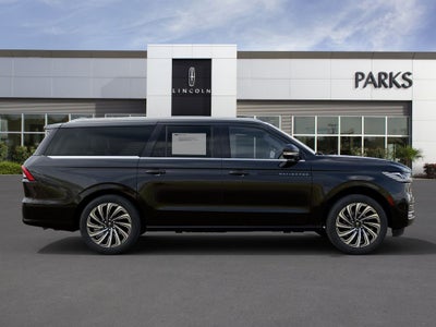 2027 Lincoln Navigator L Black Label