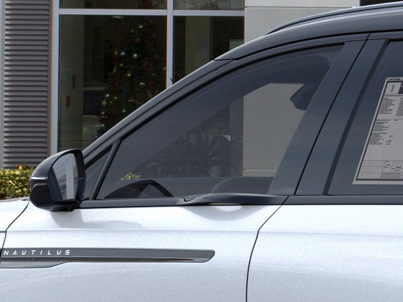 2025 Lincoln Nautilus Reserve