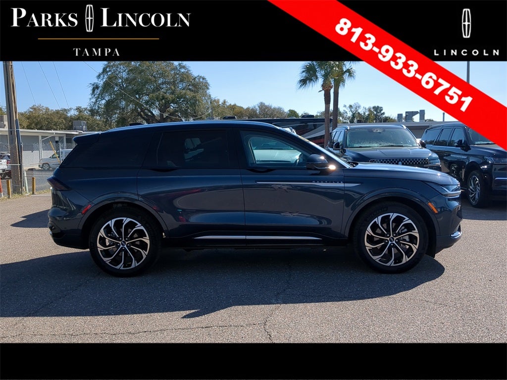 2024 Lincoln Nautilus Reserve