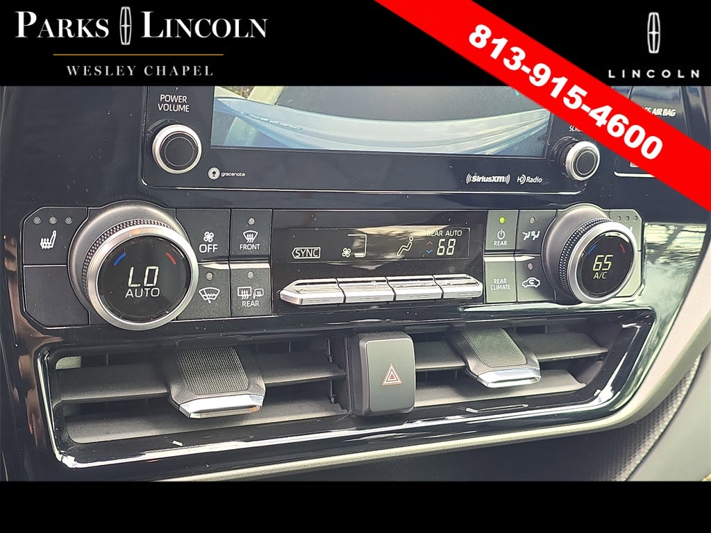 2022 Toyota Highlander Hybrid Bronze Edition