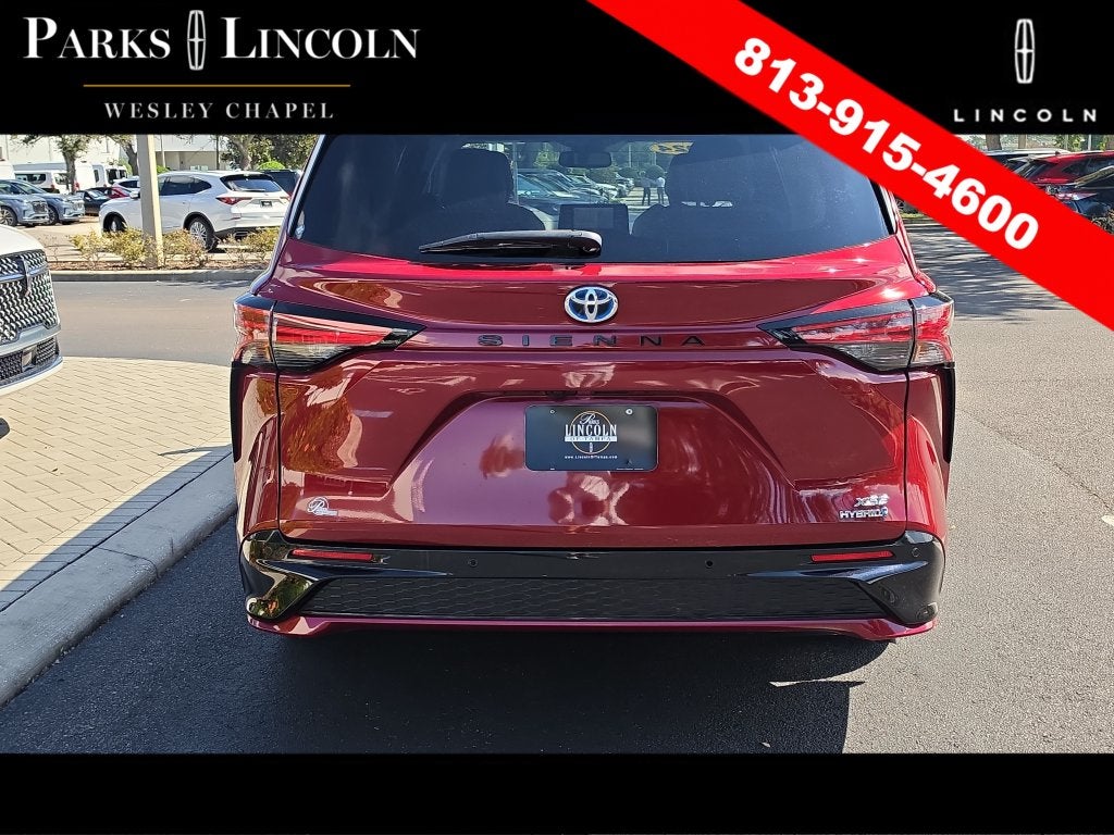 2024 Toyota Sienna XSE 7 Passenger