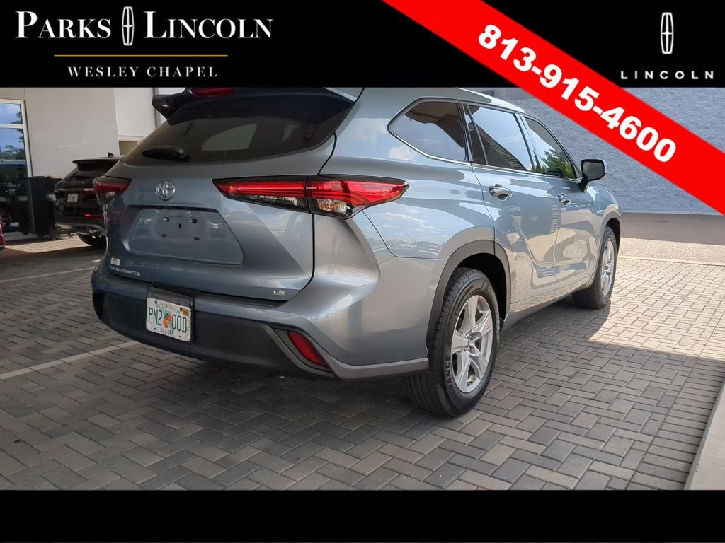 2022 Toyota Highlander LE