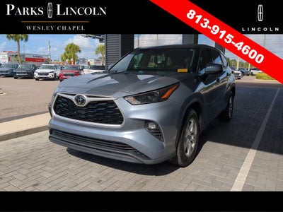 2022 Toyota Highlander LE