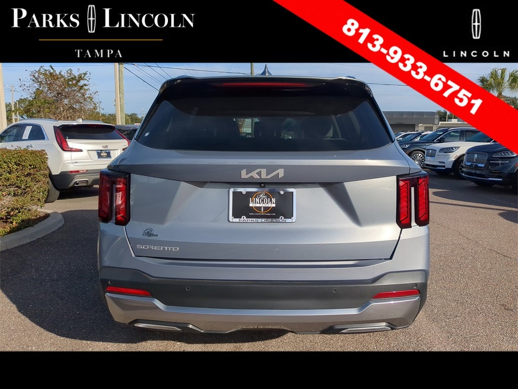 2024 Kia Sorento S