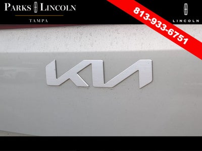 2025 Kia Carnival SX
