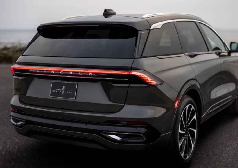 The rear of a 2026 Lincoln Black Label™ Nautilus® SUV displays full LED rear lighting. | Parks Lincoln of Wesley Chapel in Wesley Chapel FL