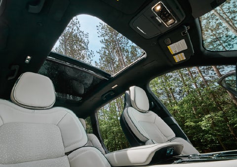The front seats of a 2027 Lincoln Aviator® Black Label™ SUV | Parks Lincoln of Wesley Chapel in Wesley Chapel FL