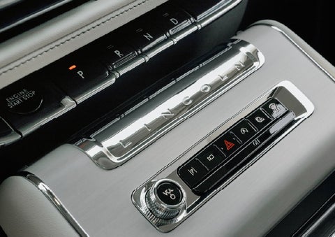 The piano key gear selector of a 2027 Lincoln Aviator® Back Label™ SUV. | Parks Lincoln of Wesley Chapel in Wesley Chapel FL